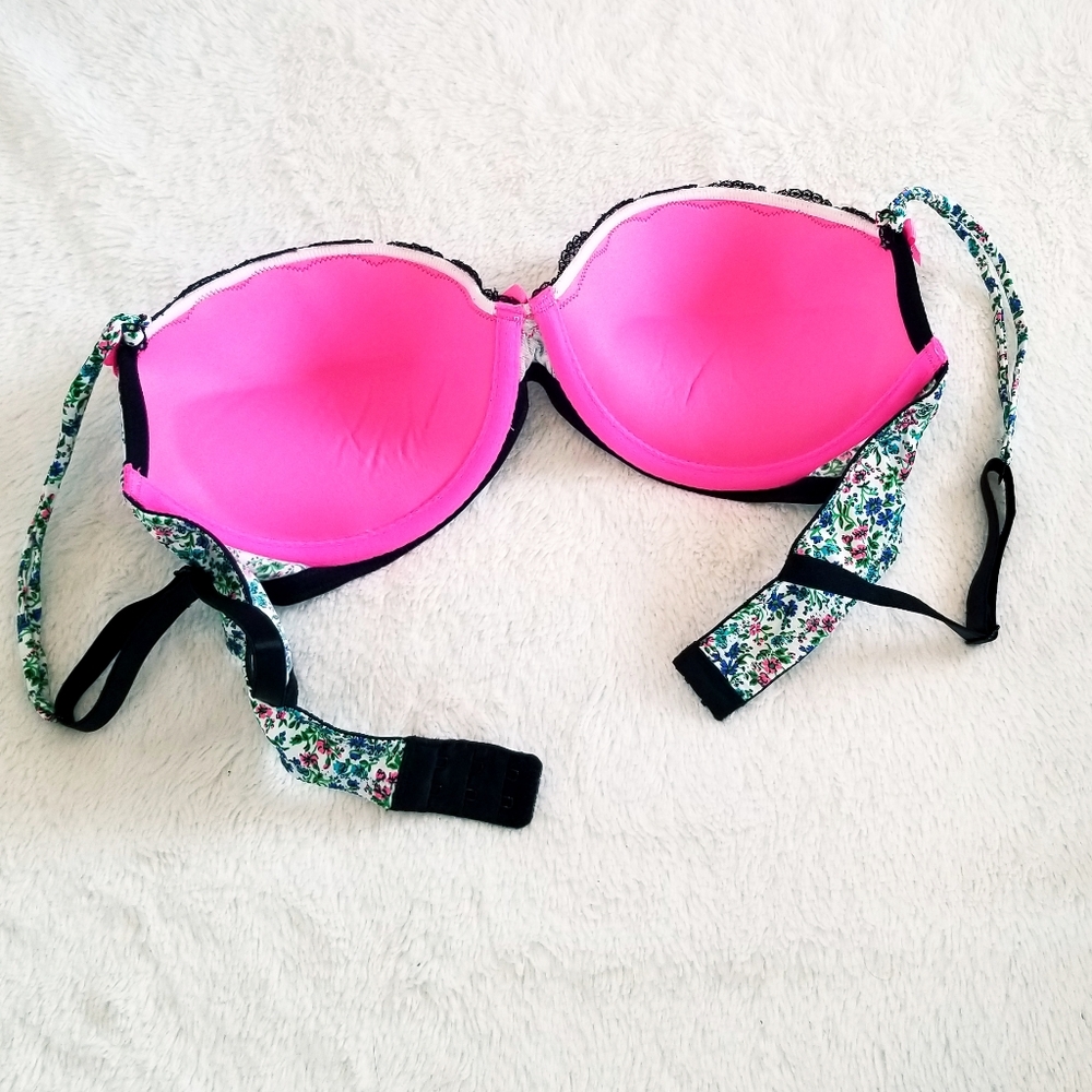 Victoria's Secret Vintage Sexy Little Things Bra & Skirted Thong Panty Set - Picture 9 of 16